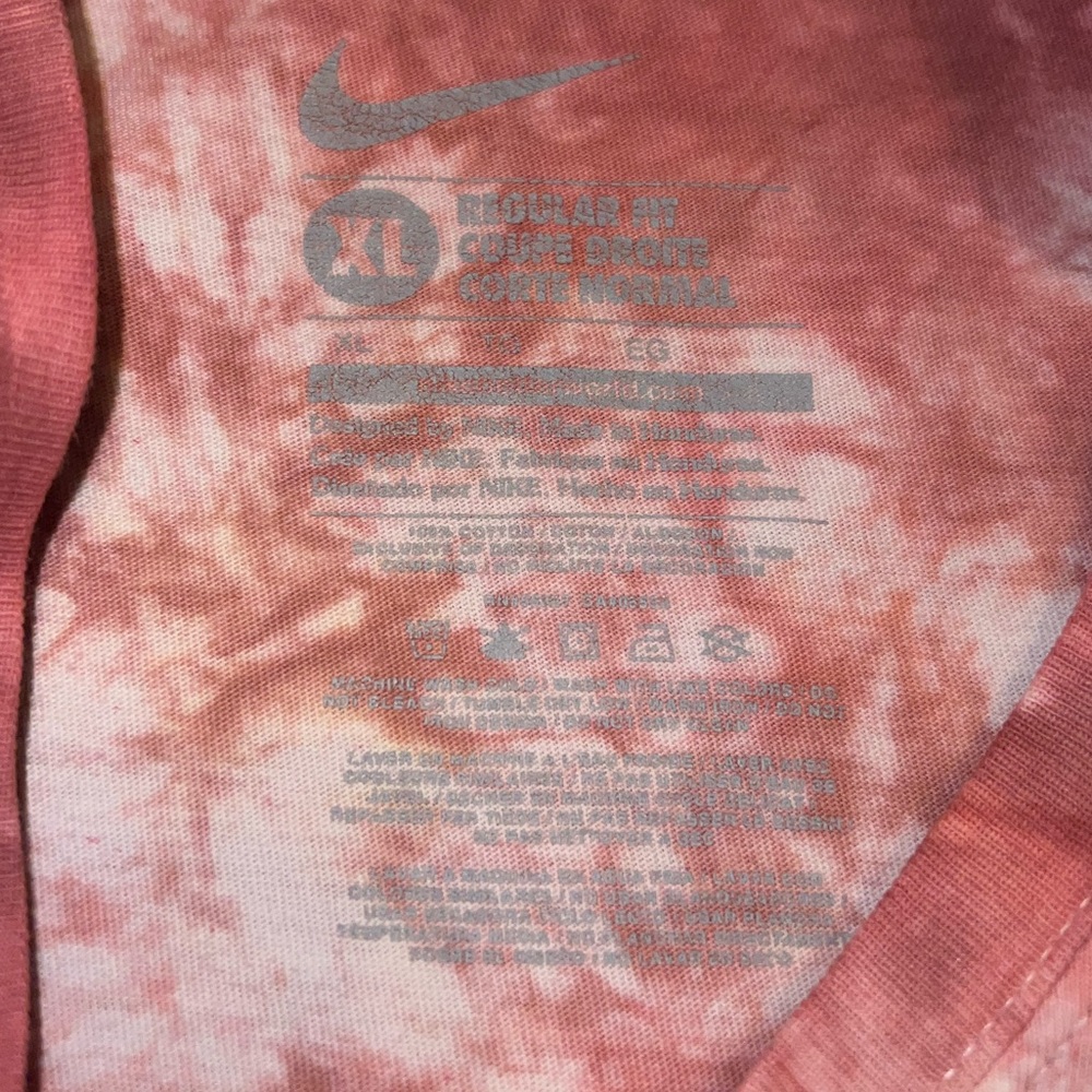 Nike Brown Red Tie-Dye Graphic Yellow Swoosh Logo Short Sleeve Shirt Size XL - Picture 10 of 10